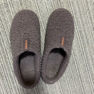 Very EUC Bombas Sunday Slipper - Size 8 dusty purple